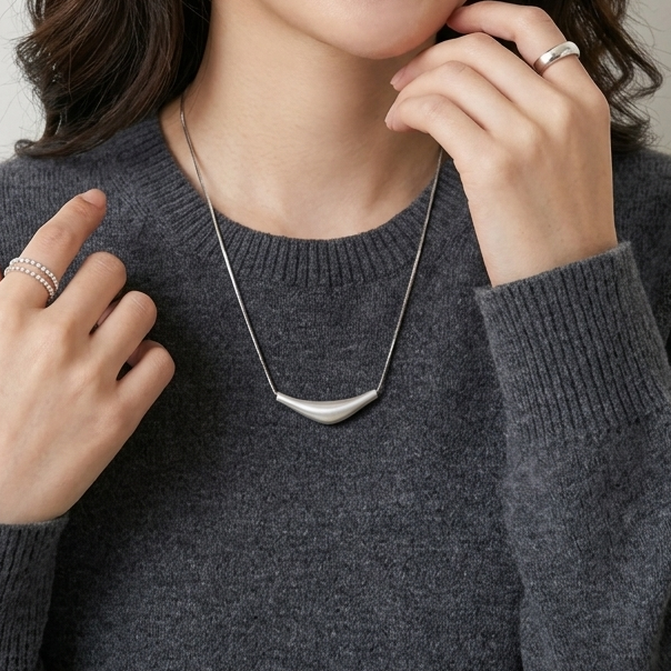 Sumi Edge Necklace