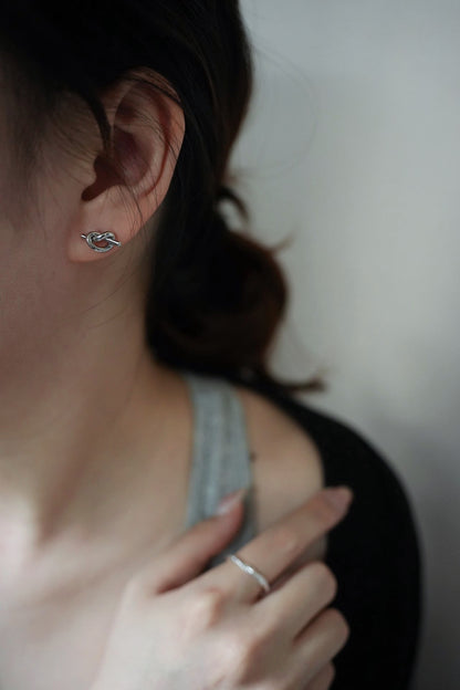 Parallel Knot Earring