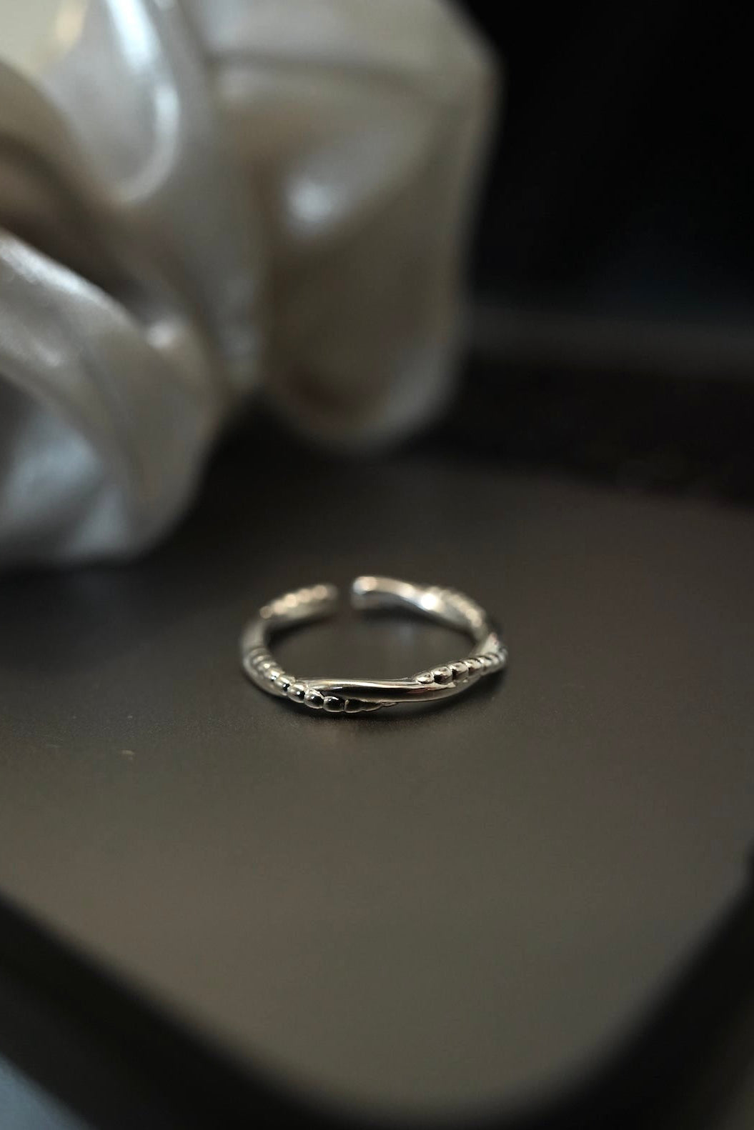 Willow Twist Ring
