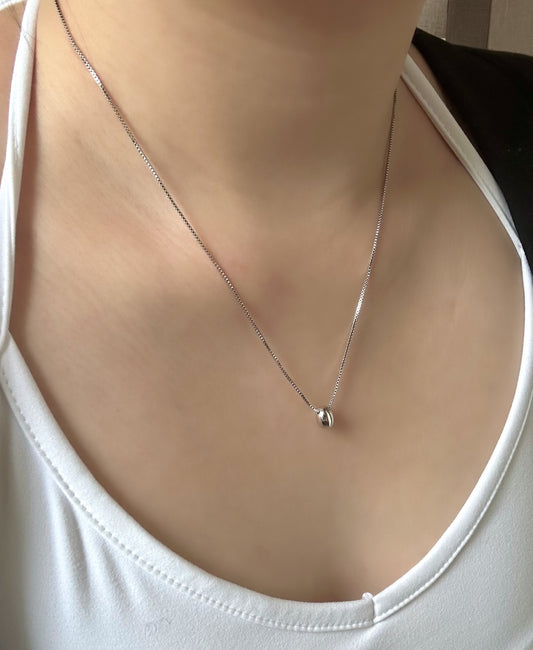 Eggy Necklace