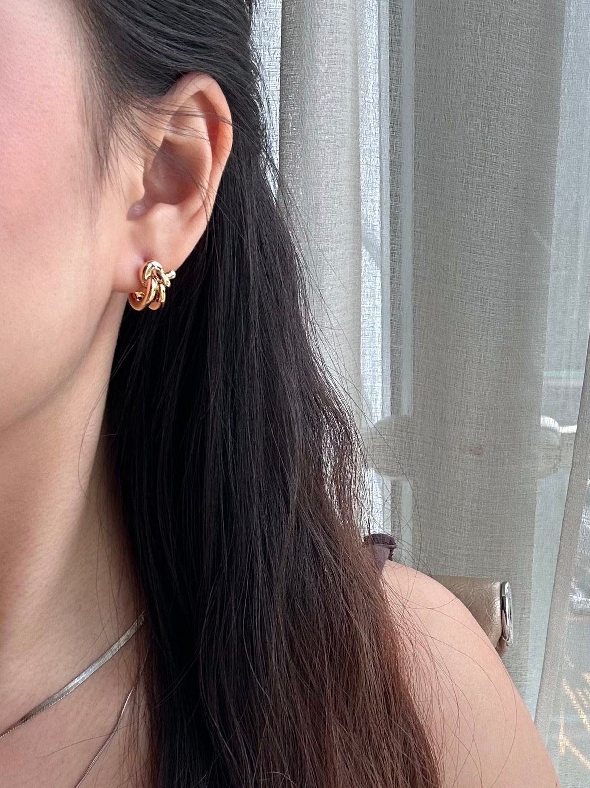 Slender Knot Earring
