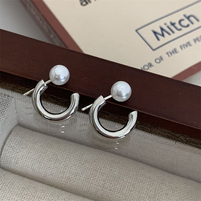 pearl horn Earring