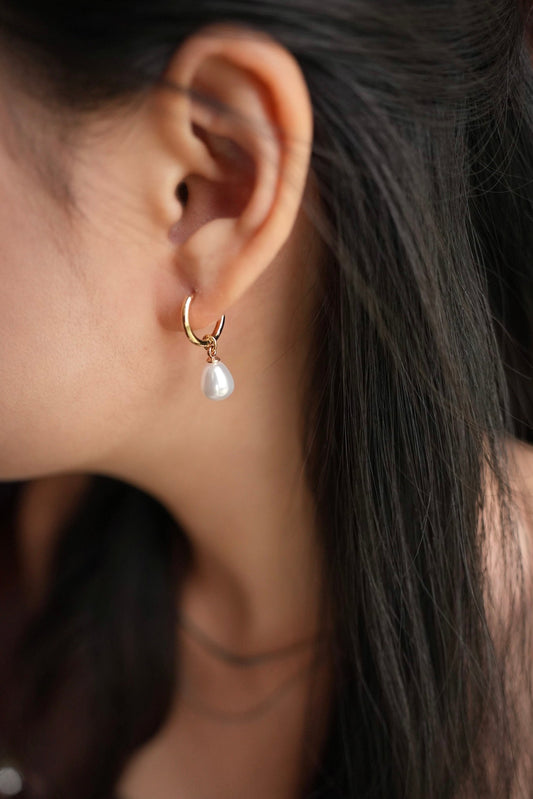 Falling Grace Earring