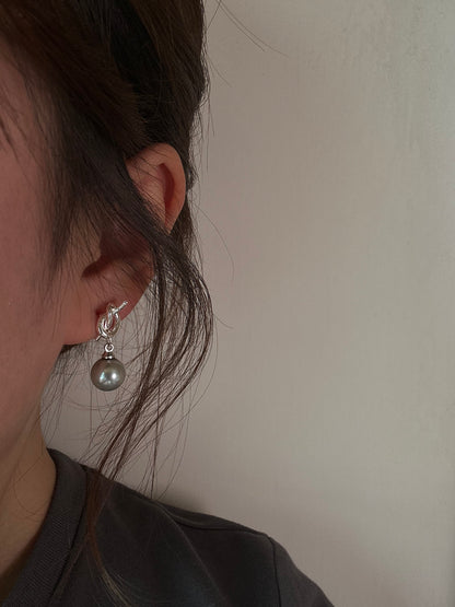 Eclipse dusk earring