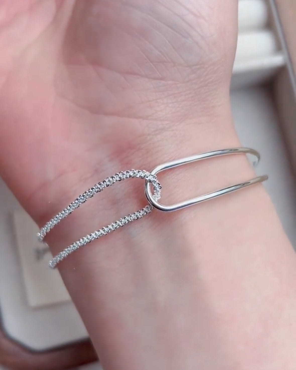Double Chain Loop Bracelet