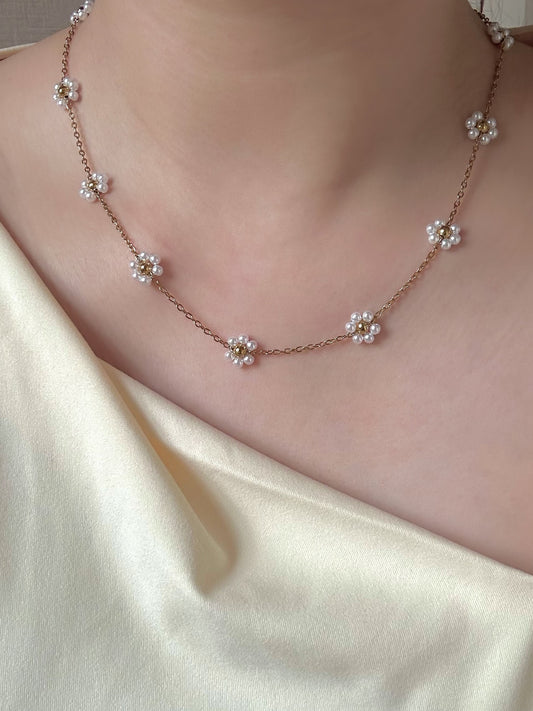 Tied Flora Necklace