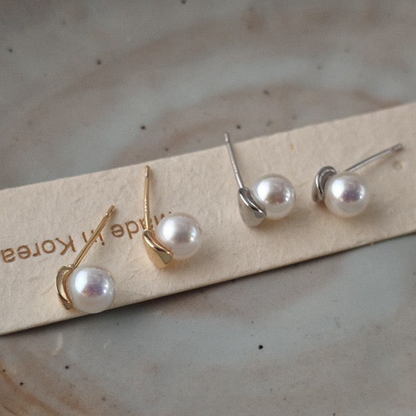 Pearlina Earring
