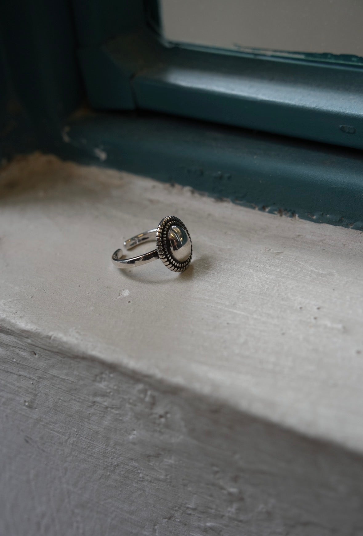 Halo Shield Ring
