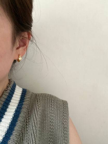Gold Nova Gleam Earring