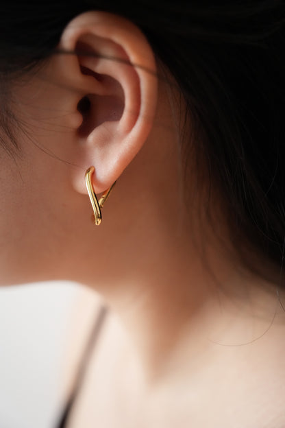 Voidelle Earring