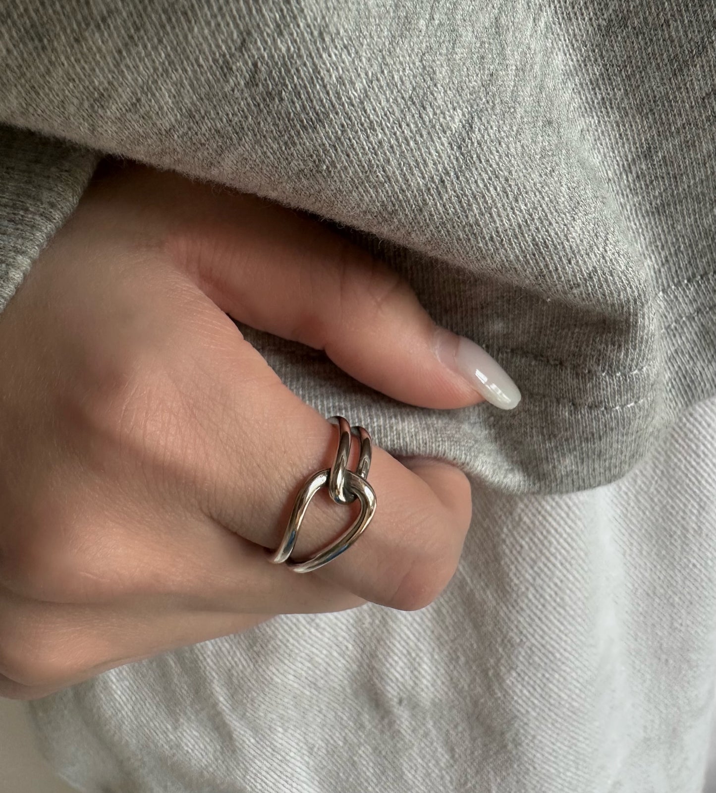 Twink Knot Ring