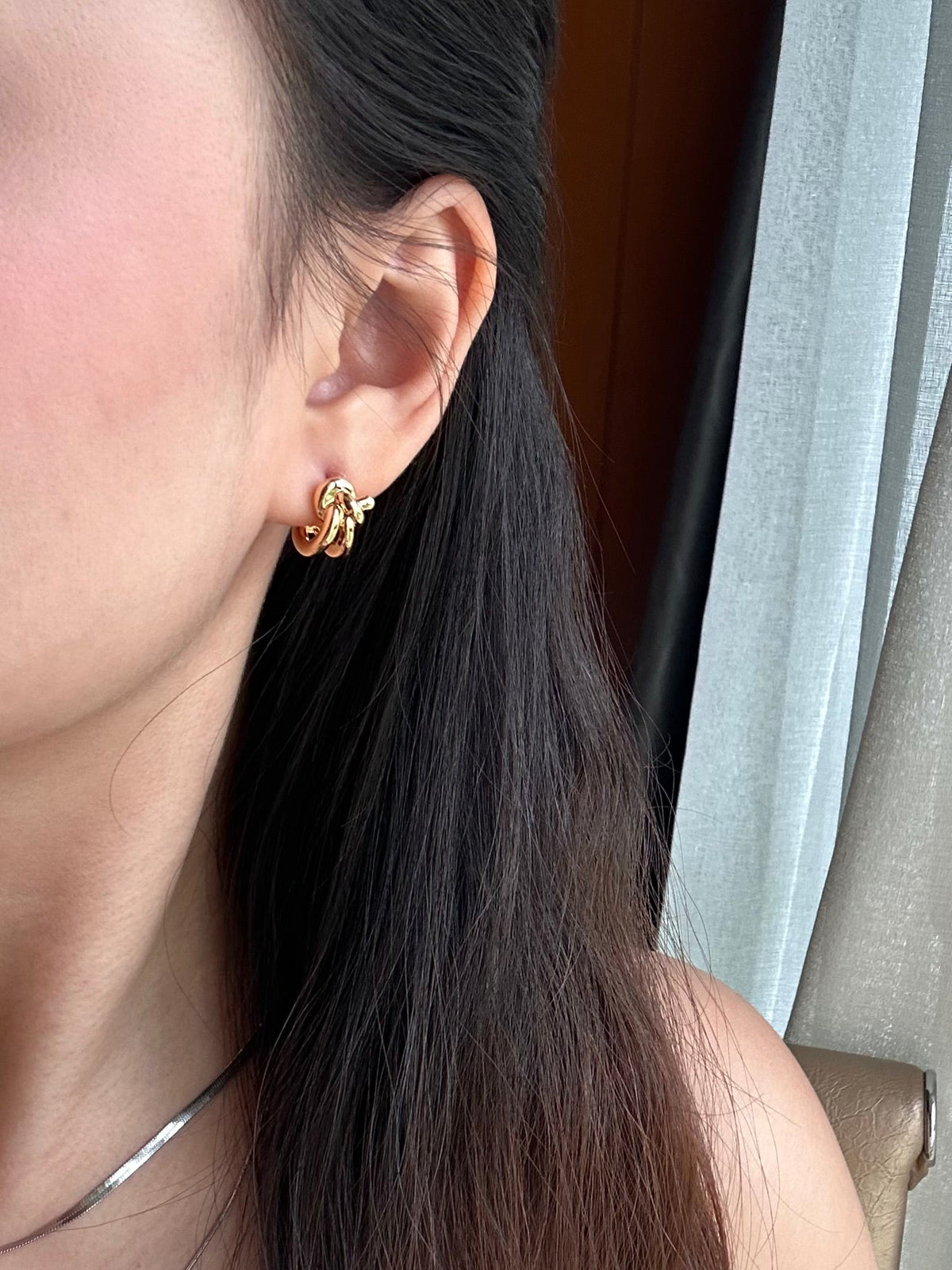 Slender Knot Earring