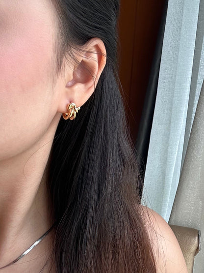 Slender Knot Earring