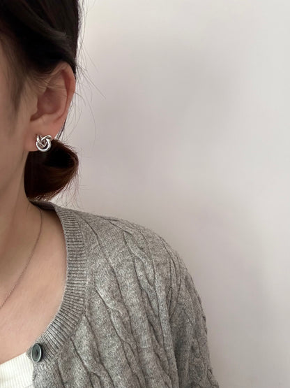 Knotra Earring
