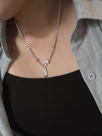 Linxora Necklace