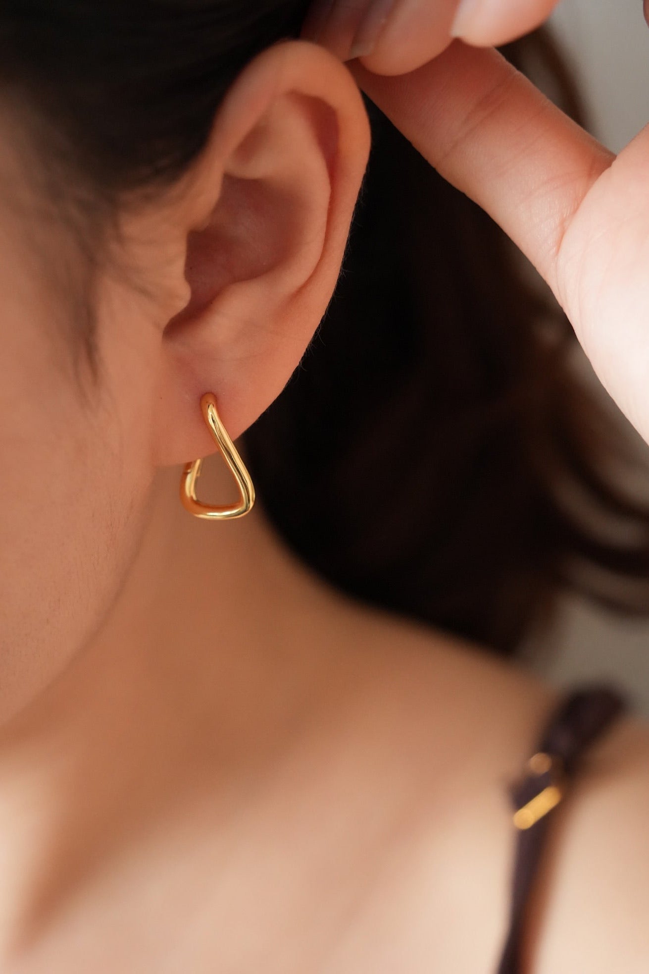 Voidelle Earring