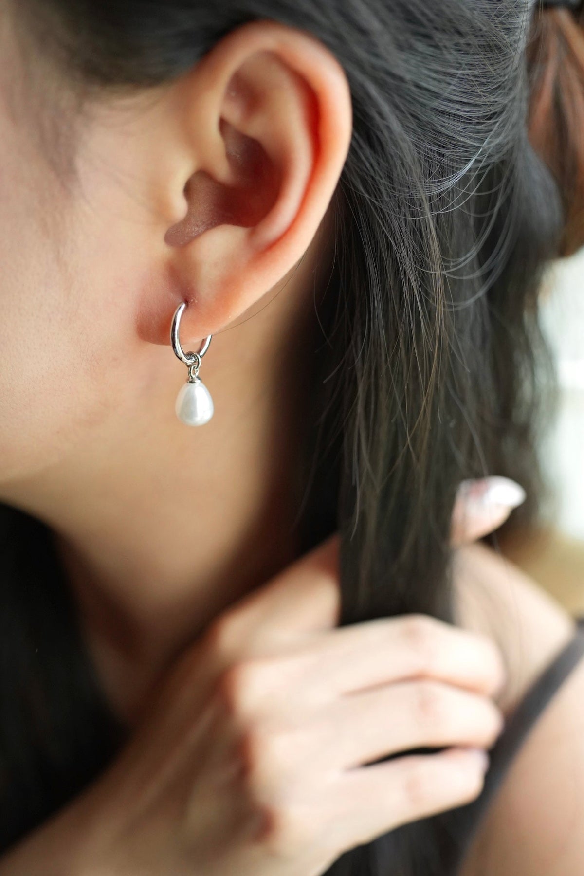 Falling Grace Earring