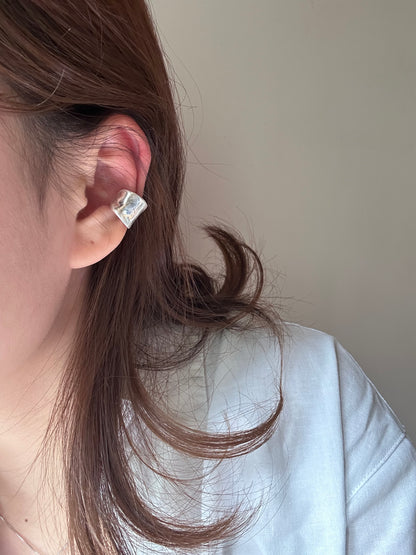 Molten Crest Ear cuff
