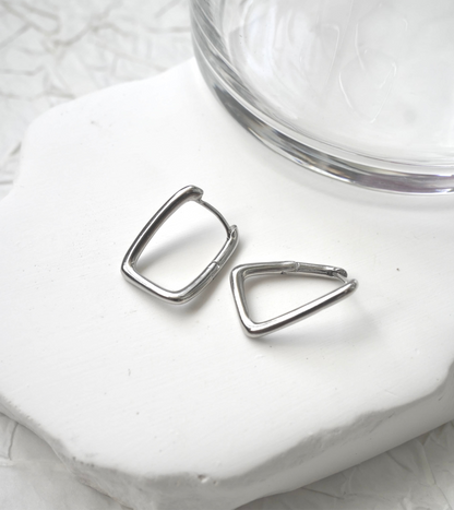 Voidelle Earring
