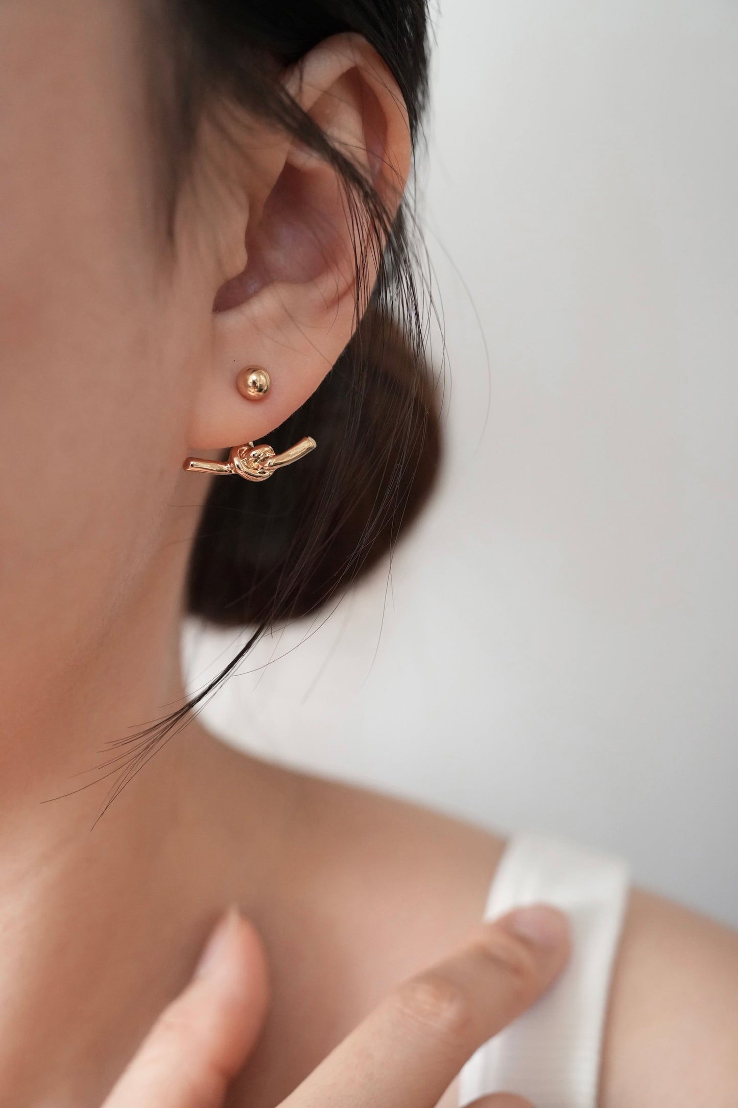 Tethered Line Earring