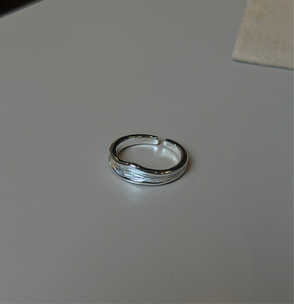 Mirova Ring