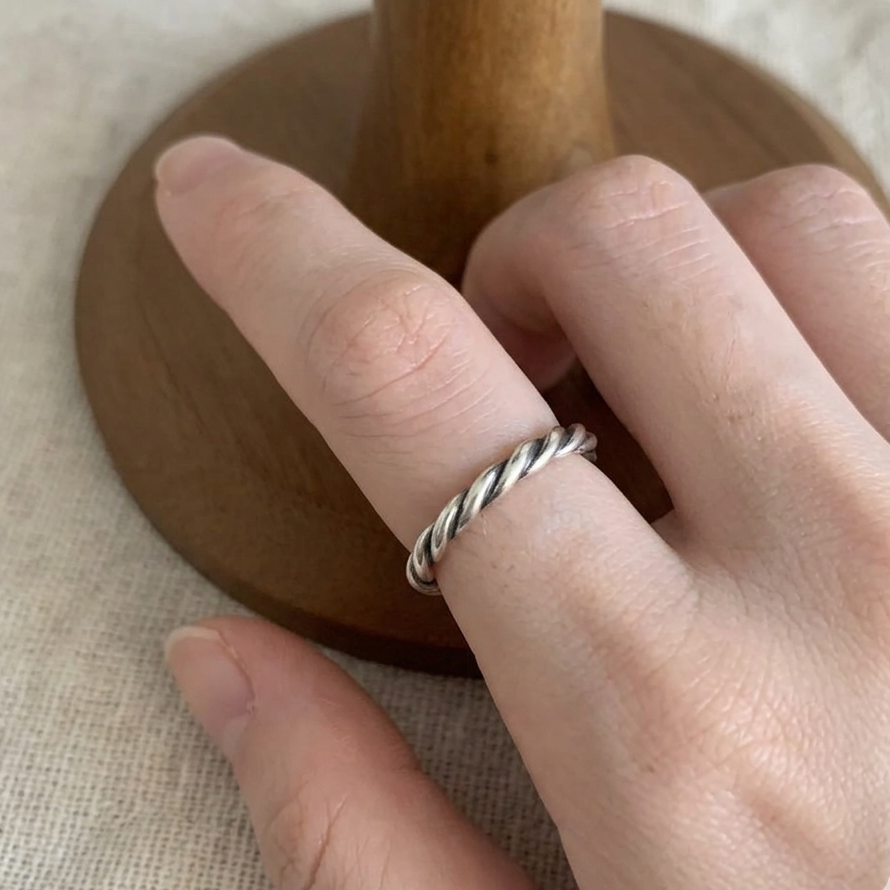 Willow Wrap Ring