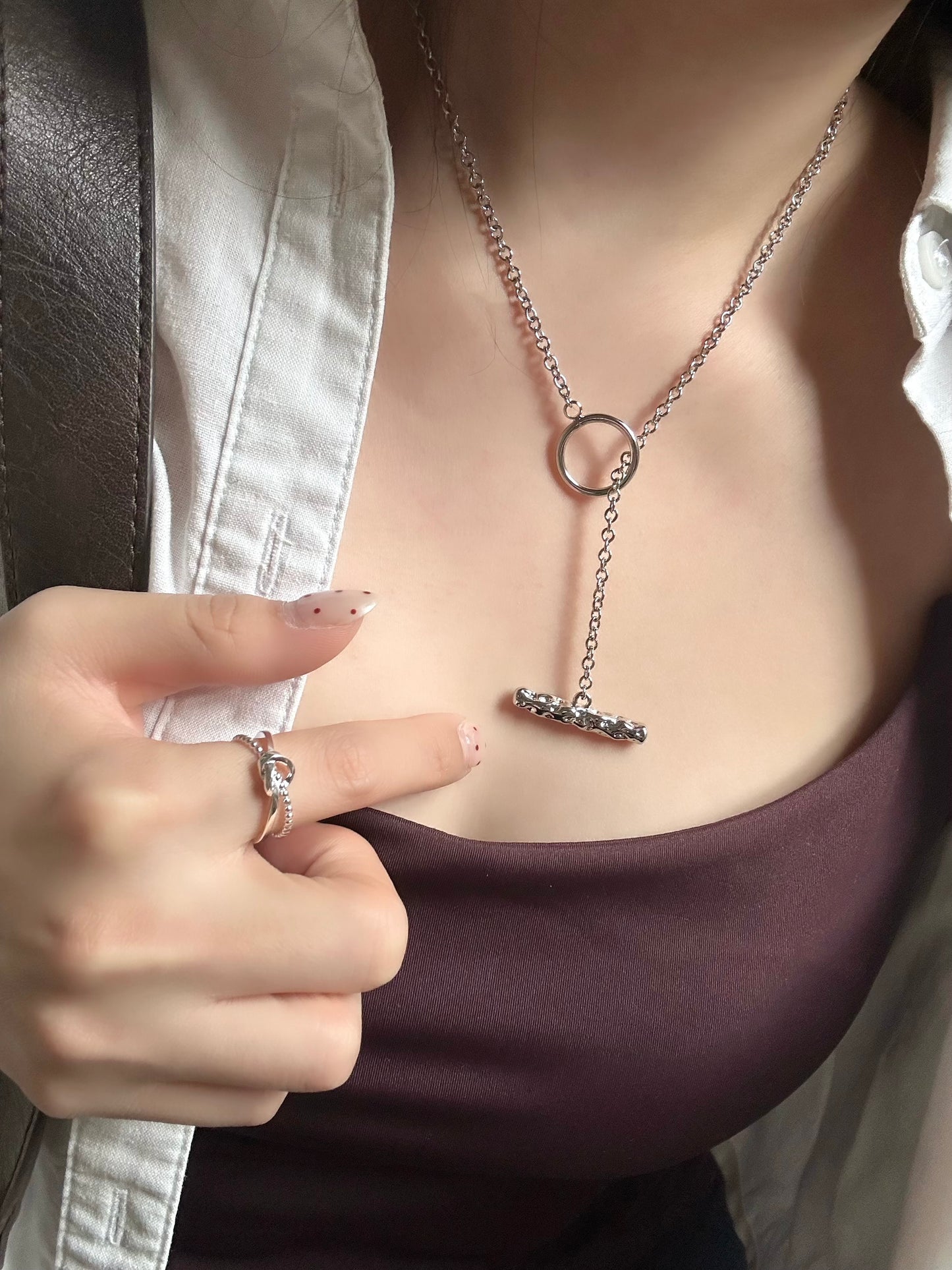 Textured OT Necklace