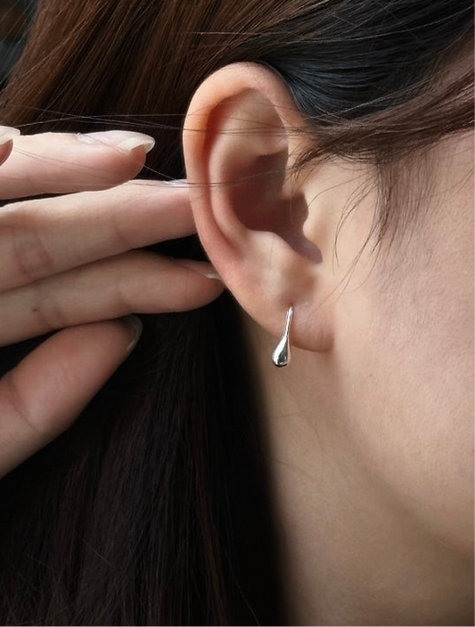 Dewdrop earring
