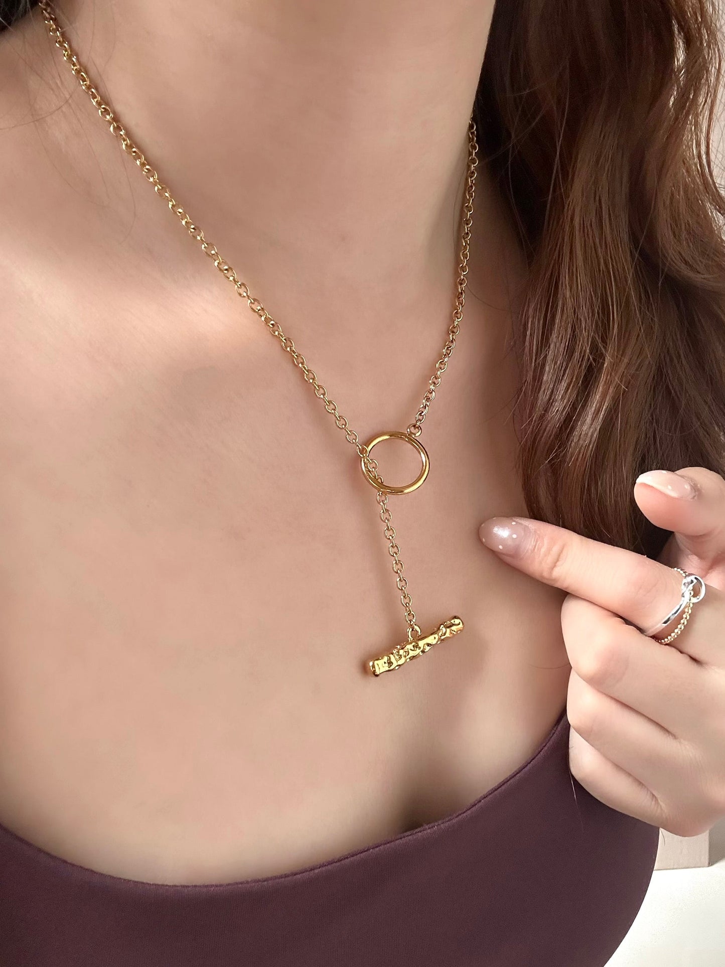 Textured OT Necklace