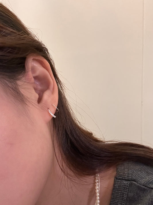 Dialoop earring