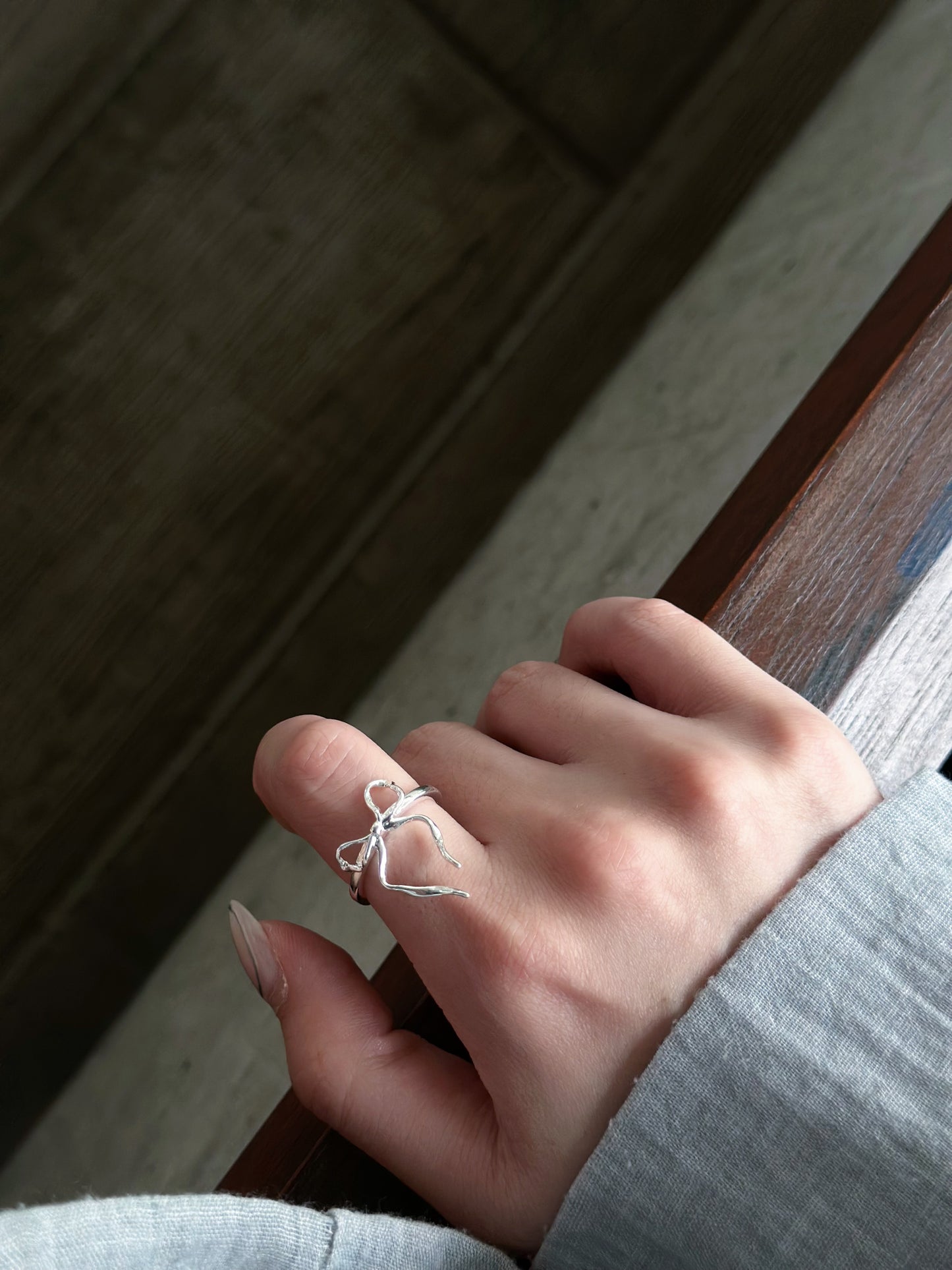 Silver Ribbon Ring