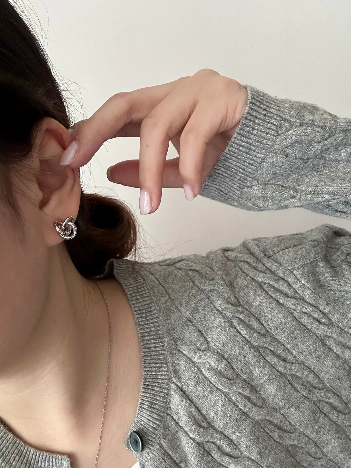 Knotra Earring