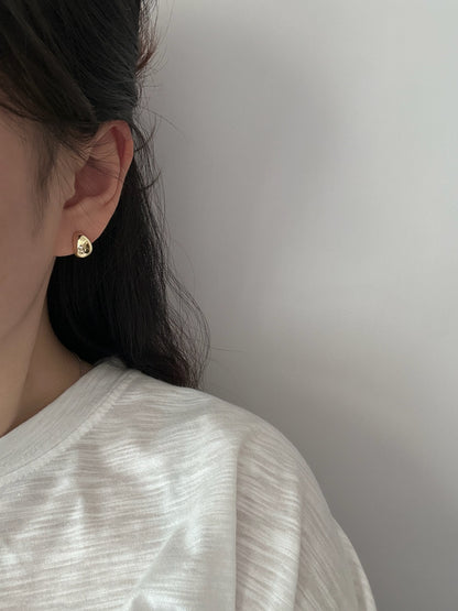 Moon Arc Earring
