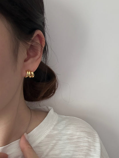 Three Claw Earring