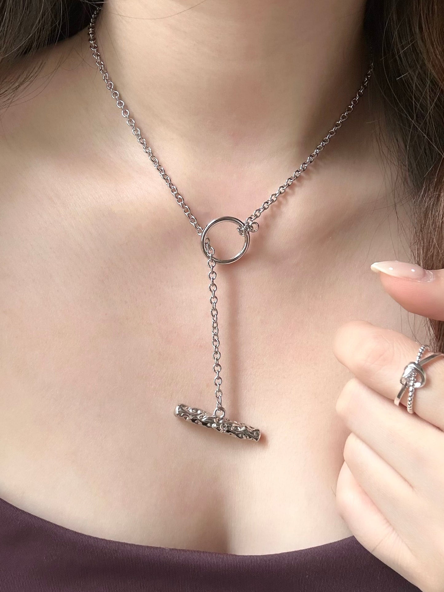 Textured OT Necklace