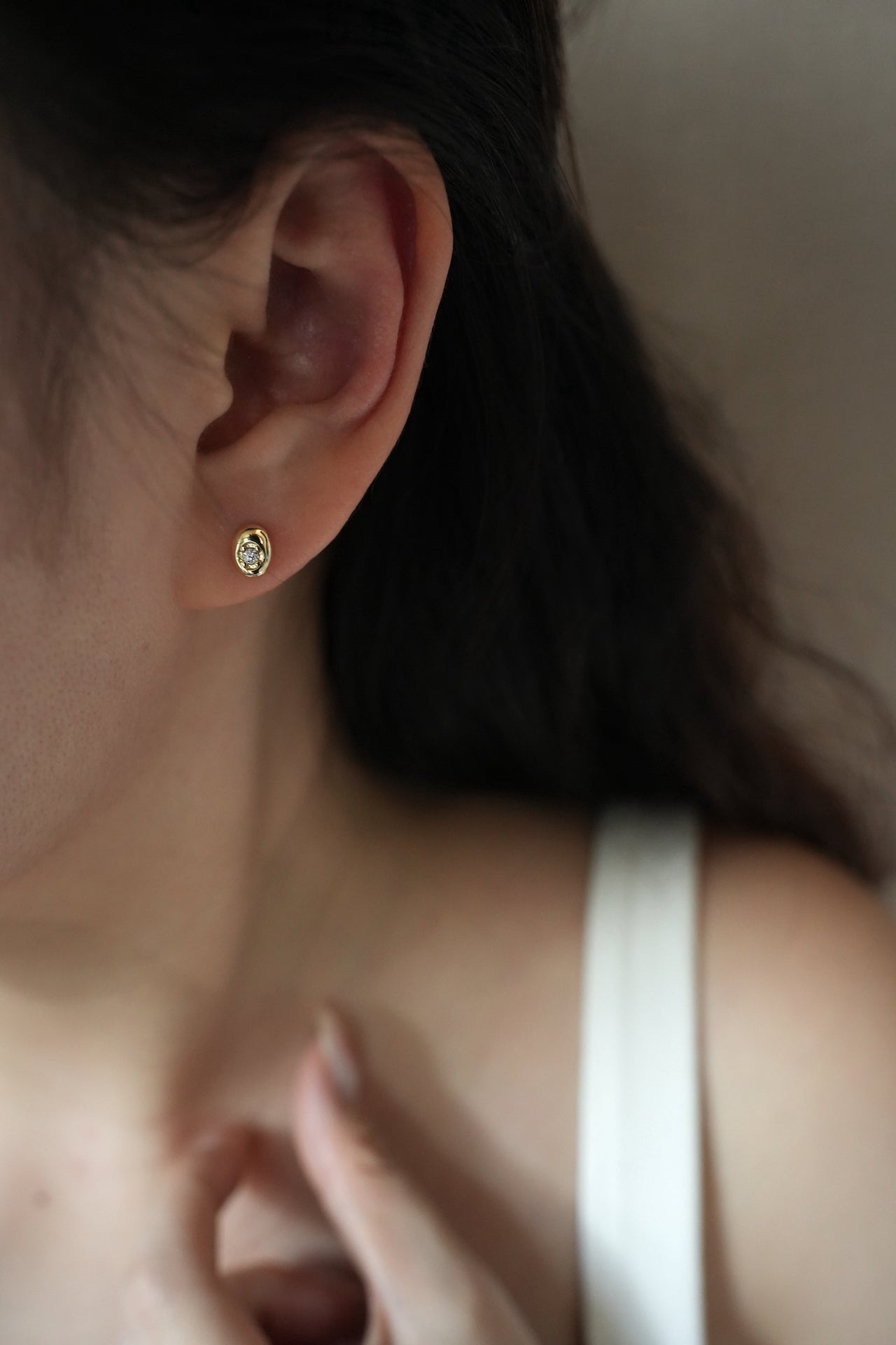 Oval Crystal Earring