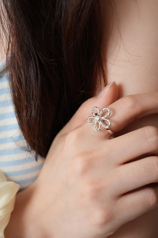 Silver Bloom Ring