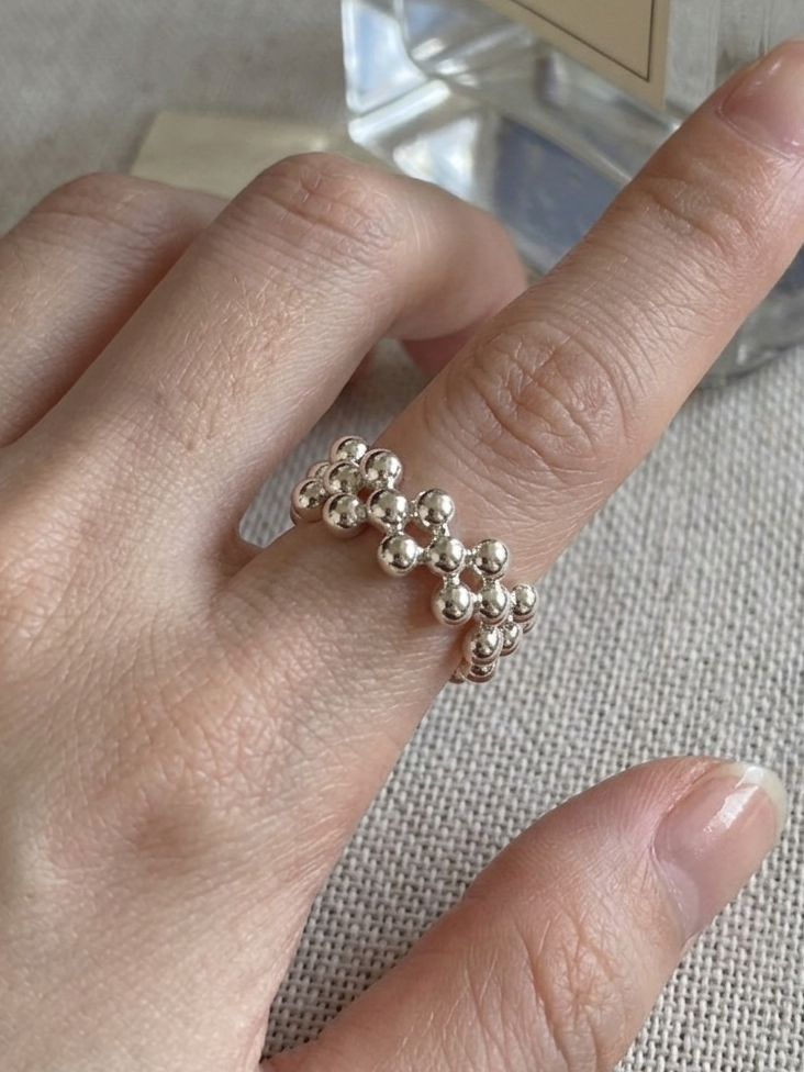 Mysic Orbit Ring