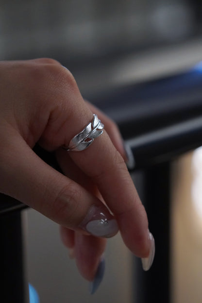Silver Feather Ring