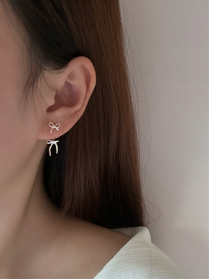 Twist & Gleam Earring