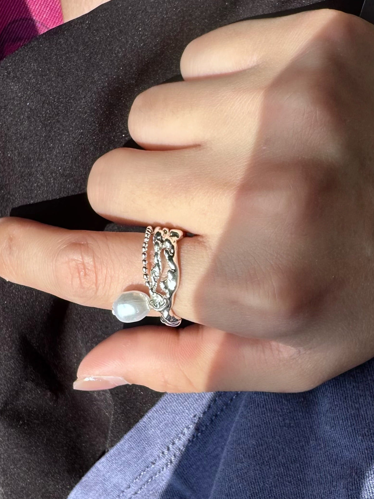 Chained Radiance Ring