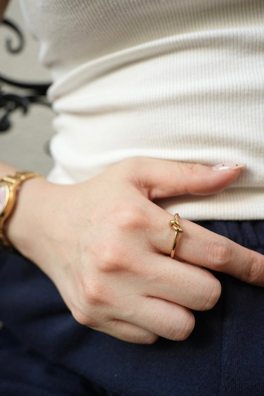 Soft Tied Ring