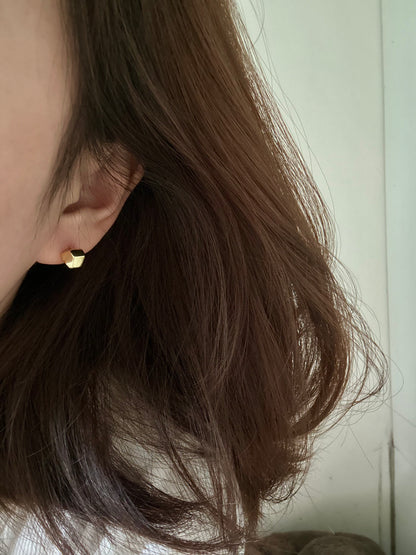 Lustra Sphere Earring