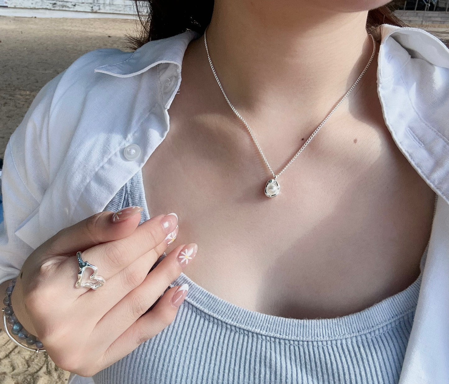 Irregular pearl Necklace