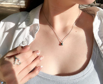 Obvara Necklace