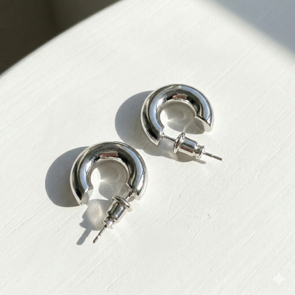 Luna Arc earring
